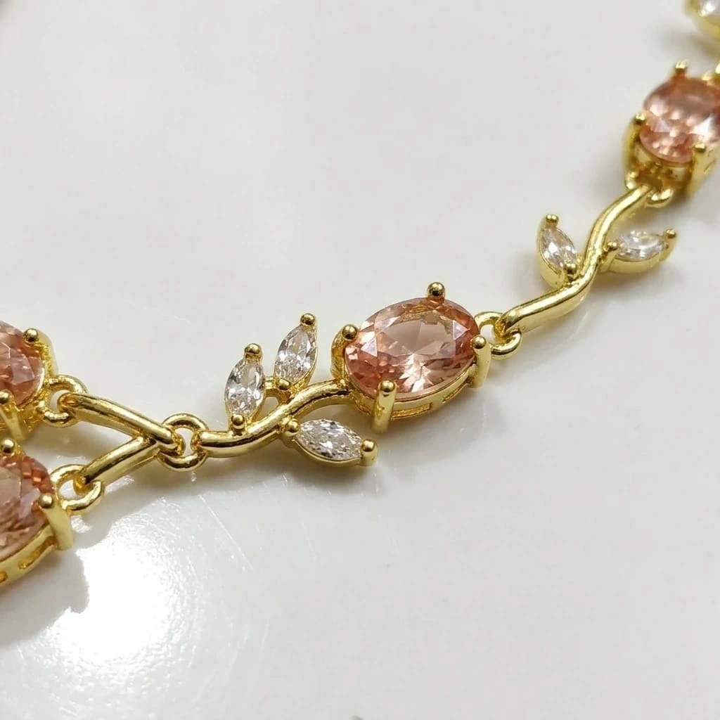 rose-bloom-vine-bracelet